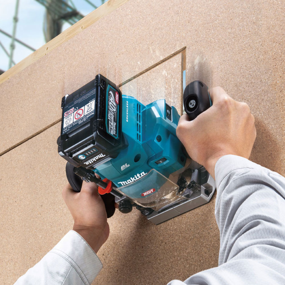 Cordless Plunge Router | RP001GM201